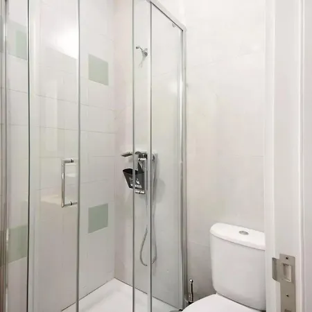 - - 3 Apartment