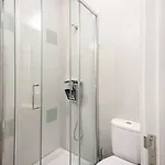- - 3 Apartmán