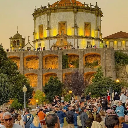 - - 3 Appartamento Oporto