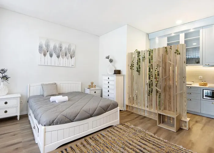 - - 3 Appartamento Oporto