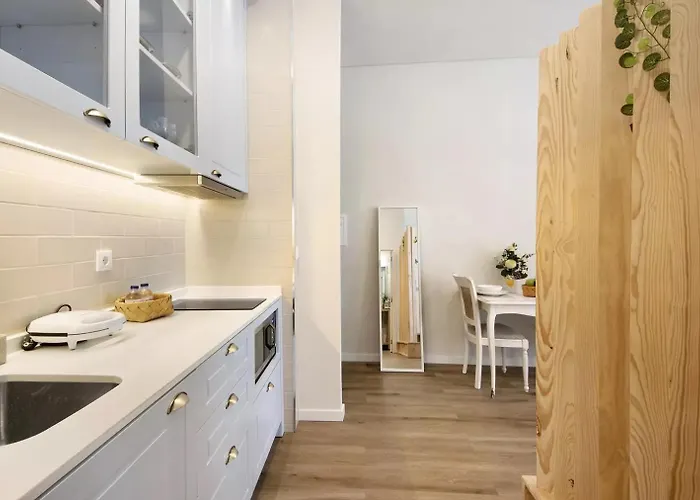 - - 3 Appartamento Oporto